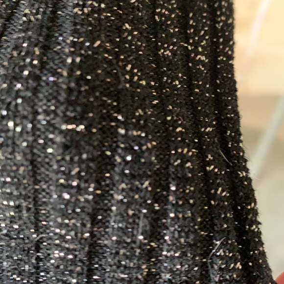 Lightweight mock neck sweater - Picture 3 of 4